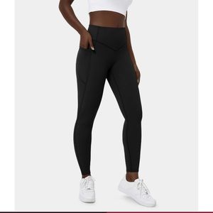 LIKE NEW!! Halara so cinched 7/8 leggings